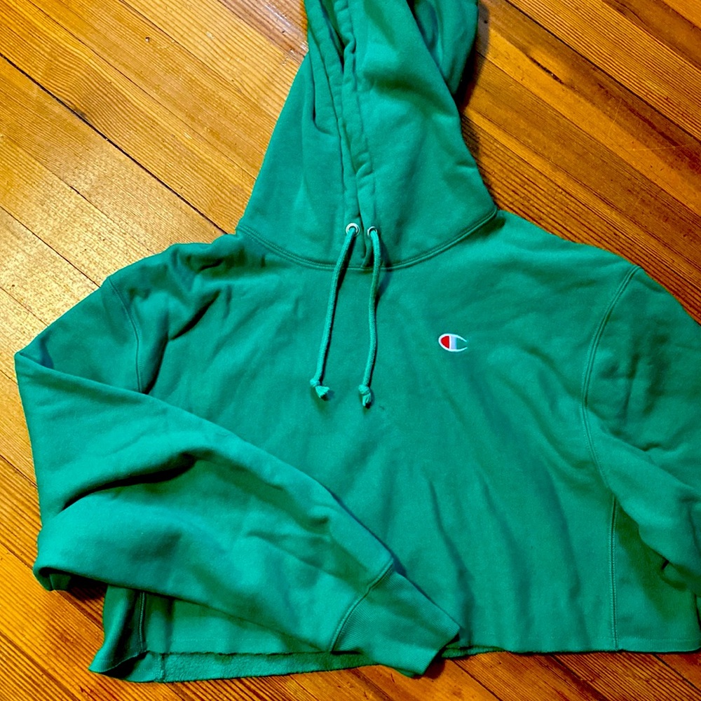 Cropped Champion Hoodie